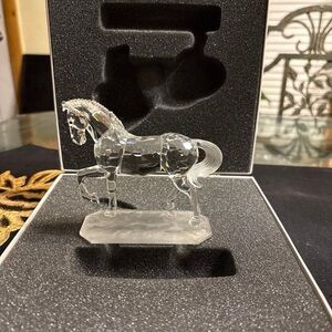 SWAROVSKI ARABIAN Stallion
Horse 221609 MIB complete NWB